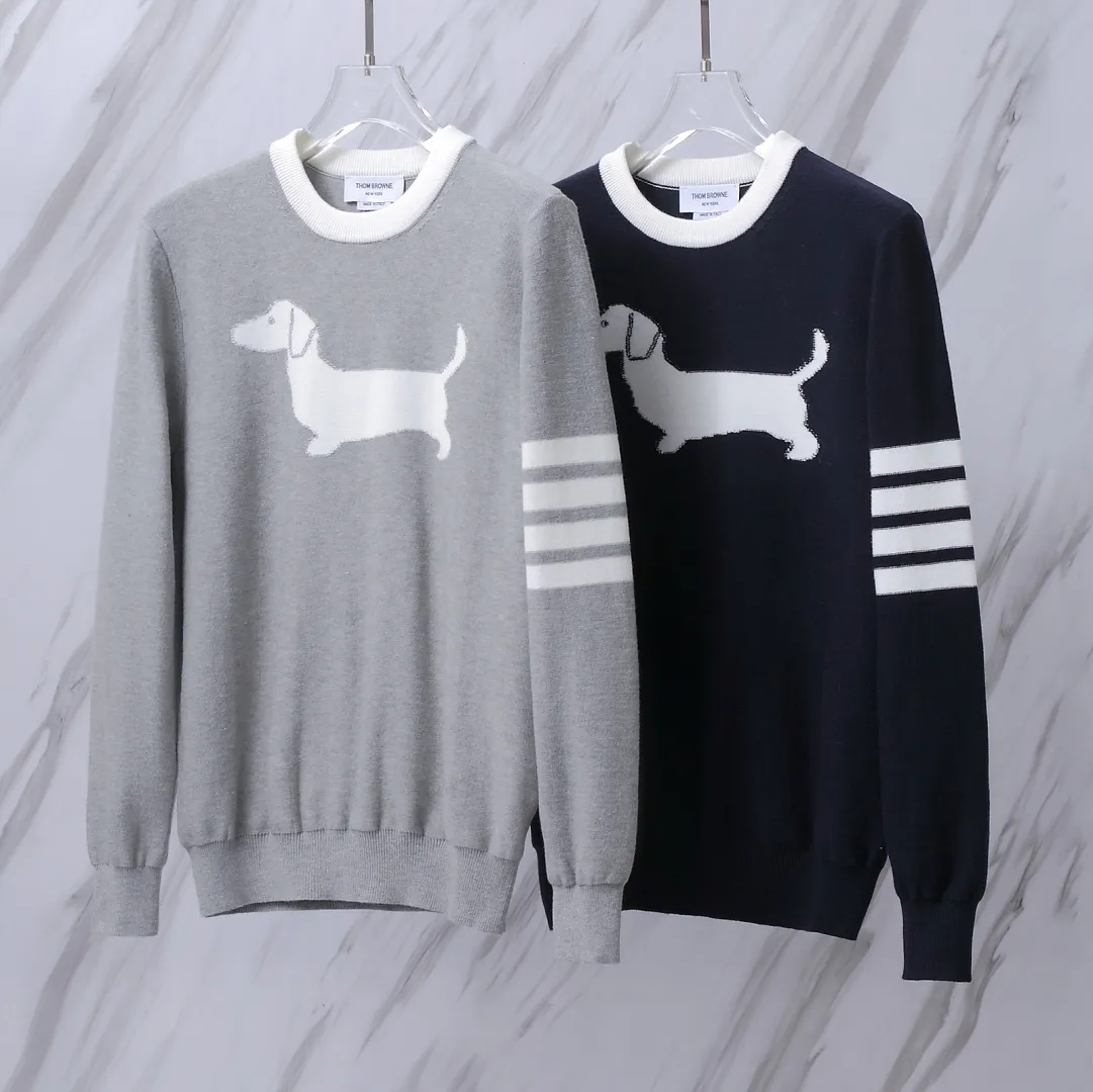 ：M 45（TB ） THOM BROWNE .TB Breathable Same Style ：Gray/Navy Blue Size：1/2/3/4